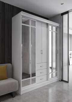 Шкаф Дипломат 2000, Собран