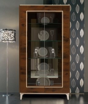 ДЖОРДЖИЯ 3 Шкаф с витриной 2Д, Собран