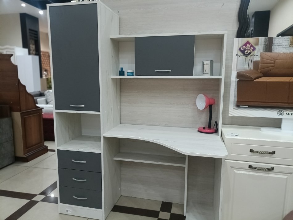 Стол письменный МЛ- 5 (1400) Стол письменный МЛ- 5 (1400)